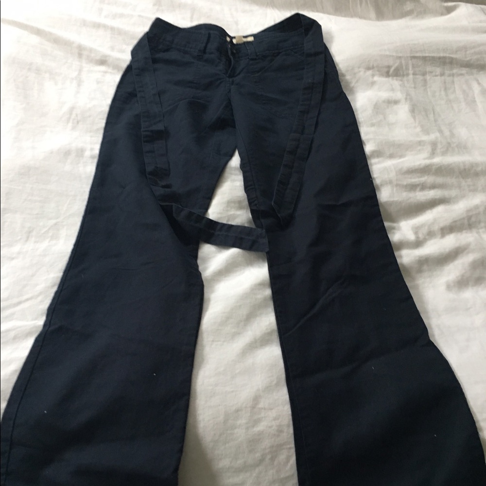 Linen Banana Republic pants in navy.