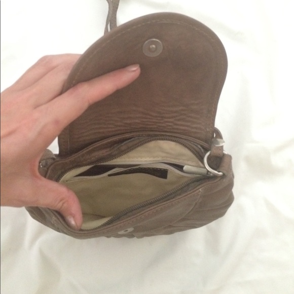 Real Italian  leather purse - Picture 3 of 6