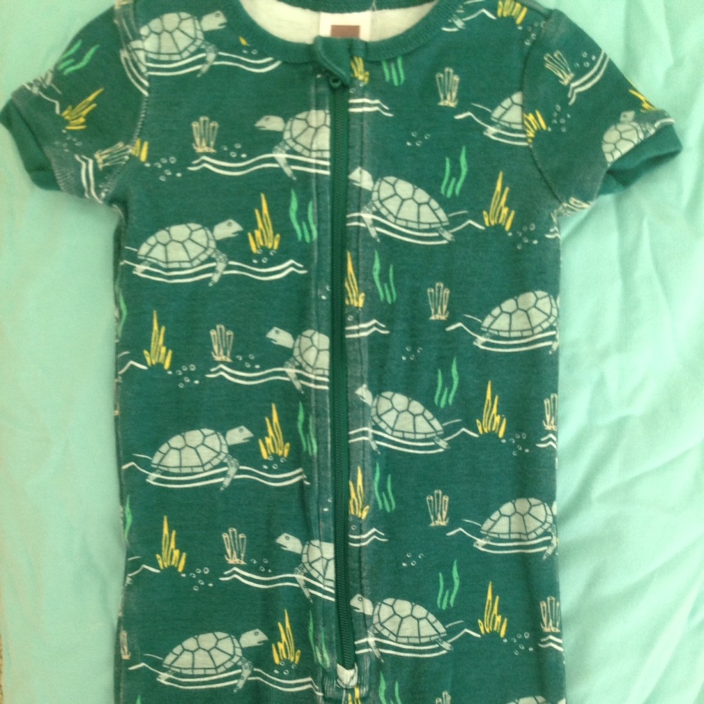 Tea Collection Sea Turtle Short Pajamas