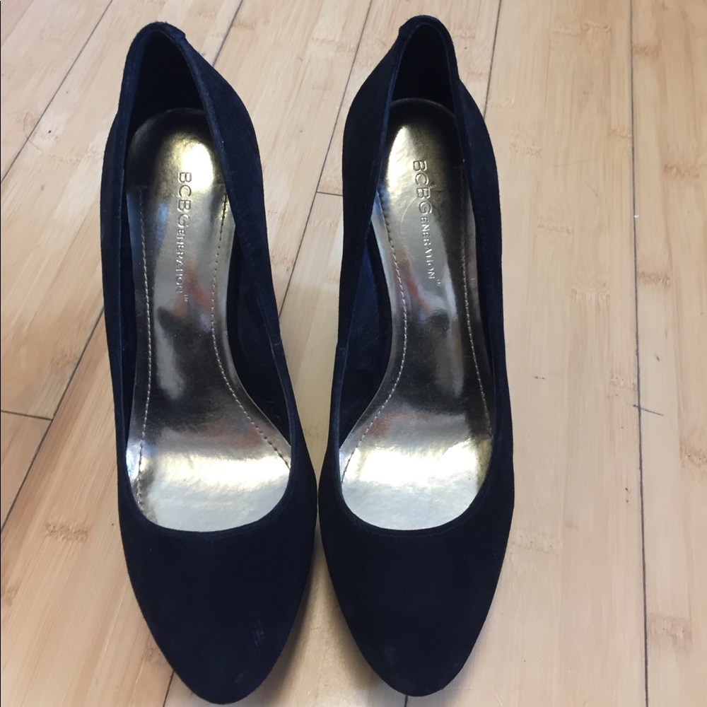 Black wedge heels