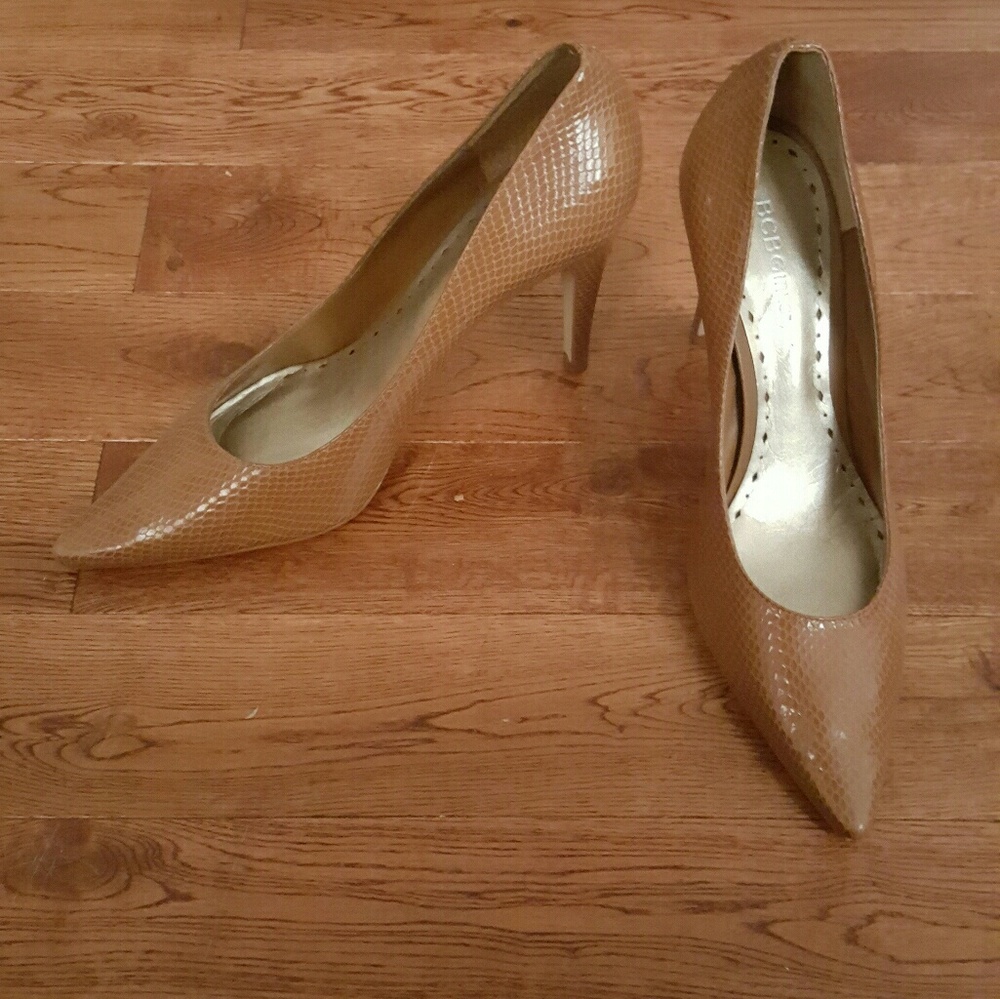 BCBG Girls Brown Pump 10