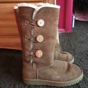 Ugg tall bailey button chestnut boots