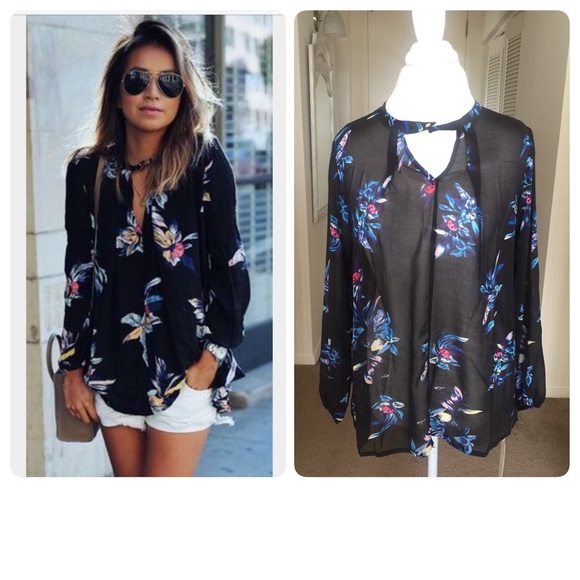 Boutique Tops - 🦋SALE 🦋🌺Beautiful Chiffon Floral Blouse Top🌺