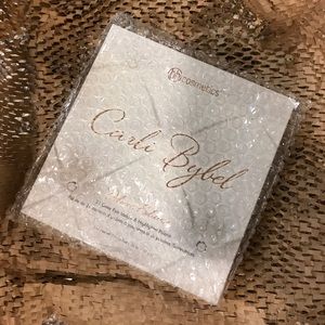 Carli Bybel Deluxe Edition Palette