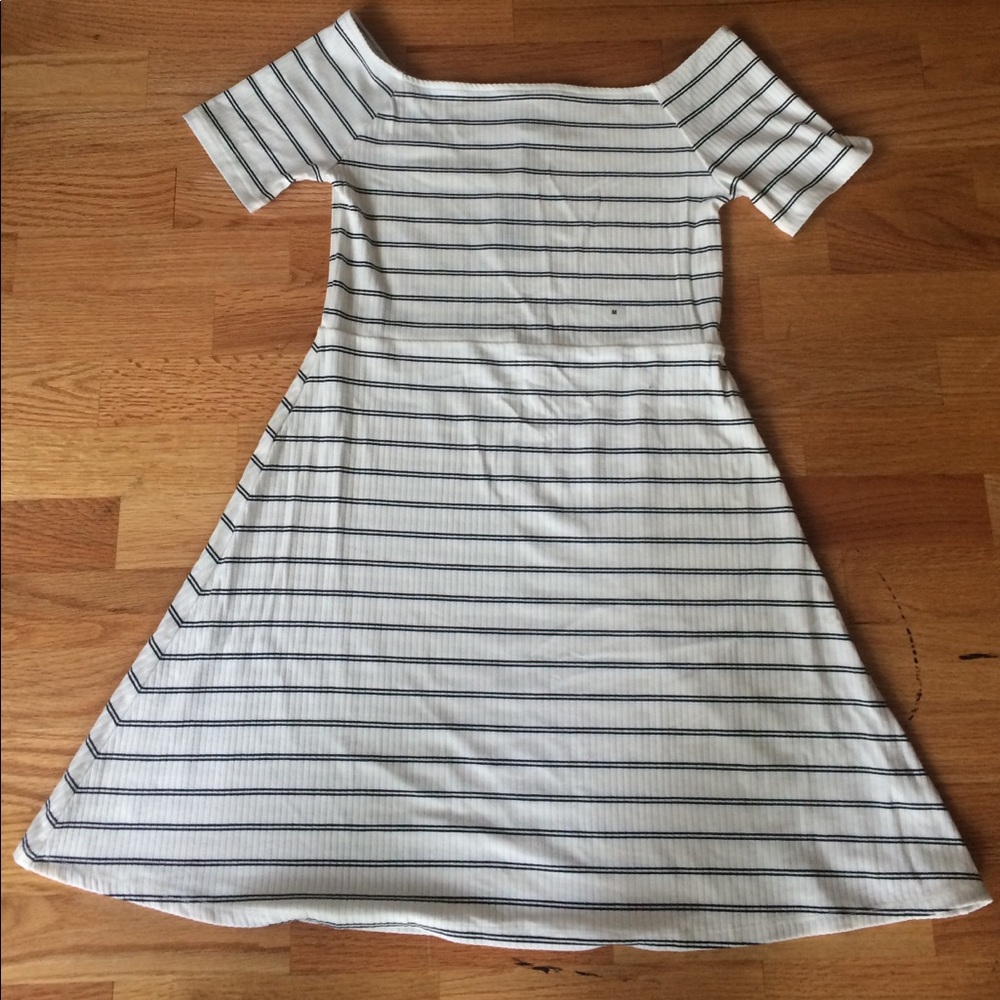 White dress with navy blue stripes