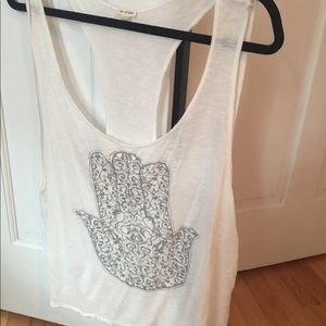 En Creme Hamsa hand tank