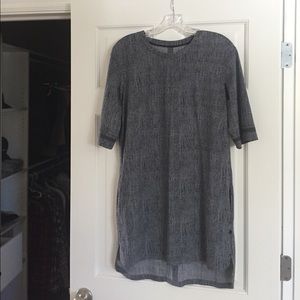 Lululemon shift dress