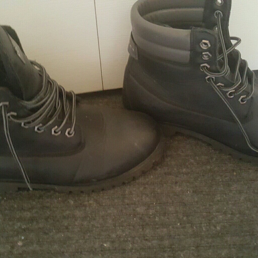 Mens Size 9.5 Sean John Boots