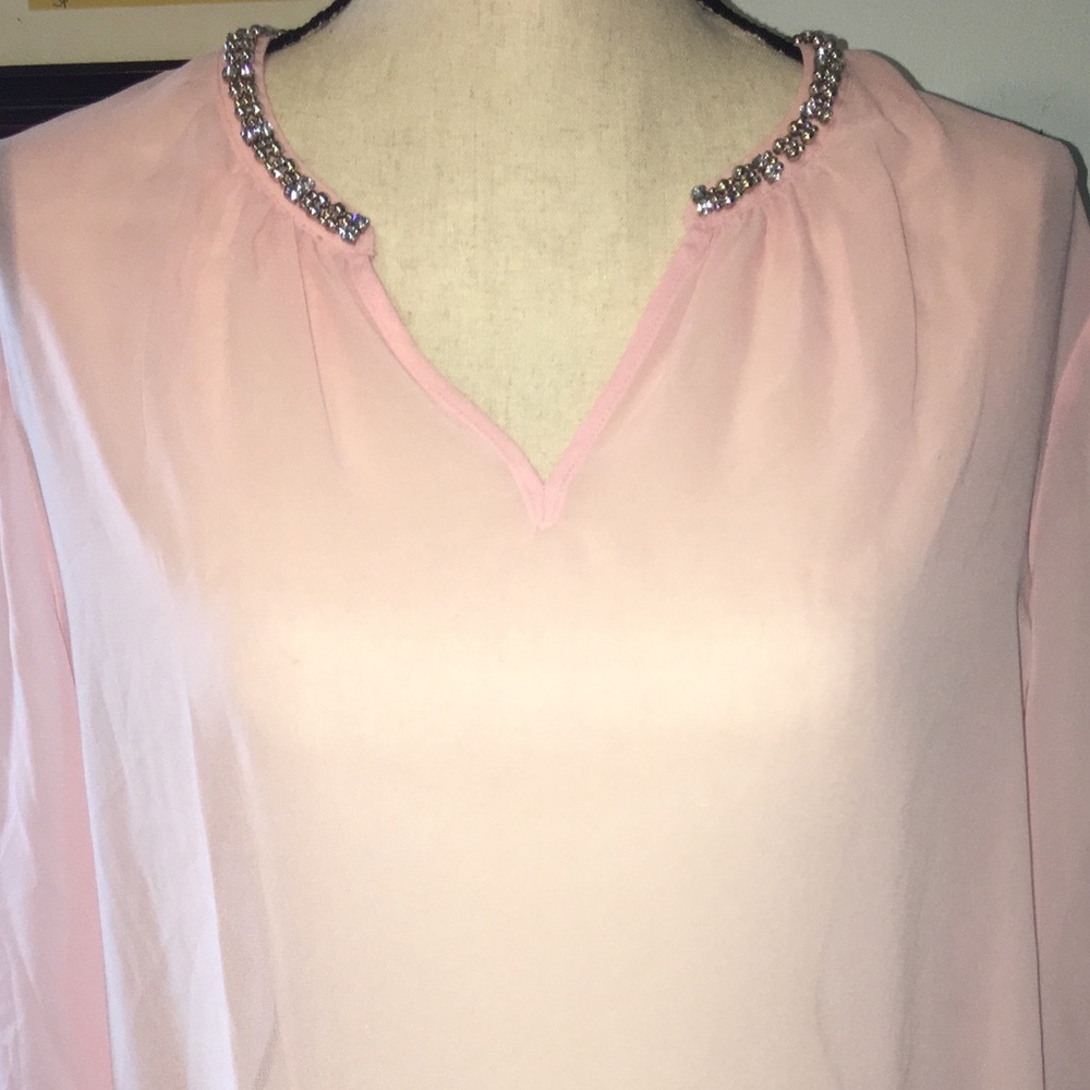 EUC SIZE LARGE TOP!