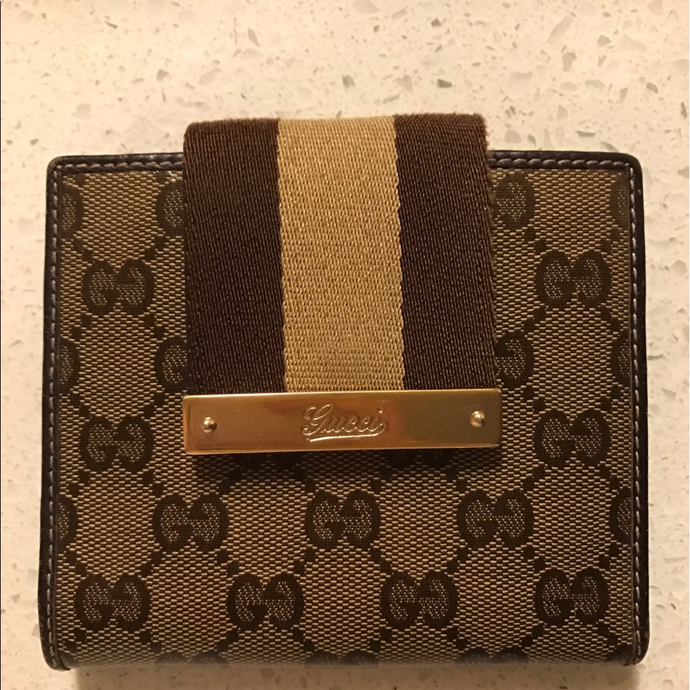 Gucci wallet