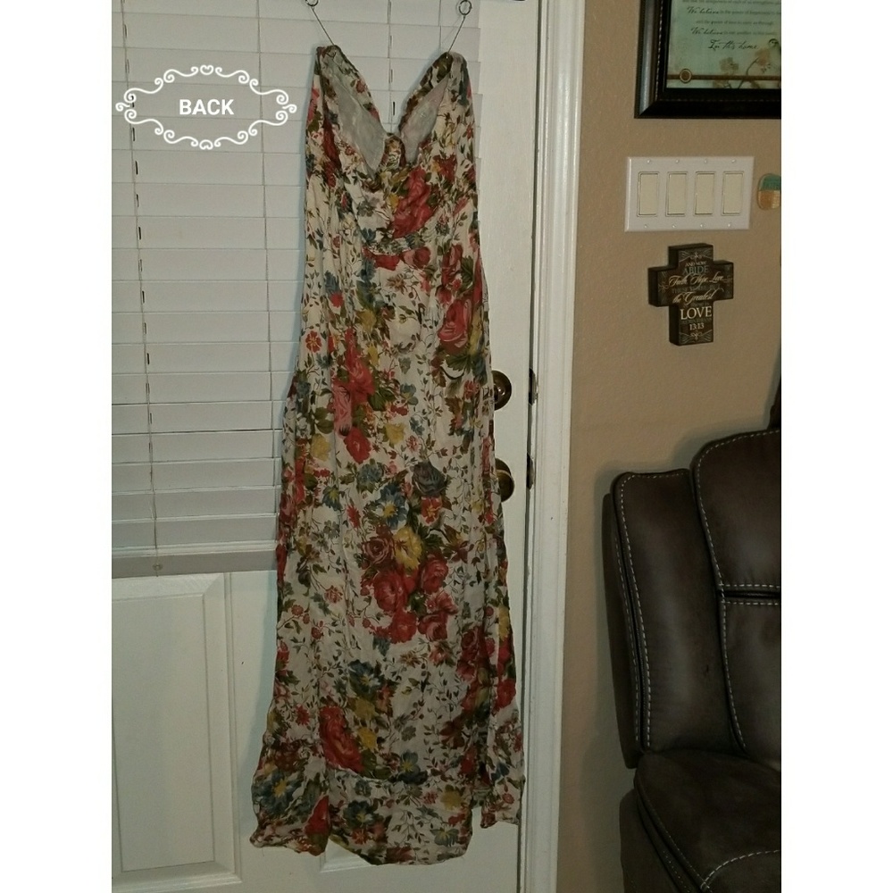 Tropical Dress - Picture 2 of 2