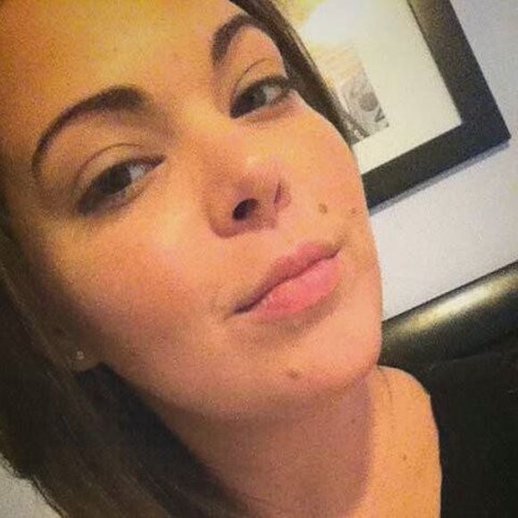 Meet your Posher, Adriana - Picture 1 of 1