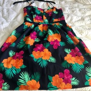 NWT Gap Hawaiian Floral Dress