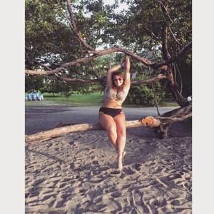 Meet your Posher, Taylor