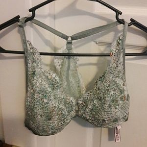 WORN ONCE! VS front-close lace bralette, L