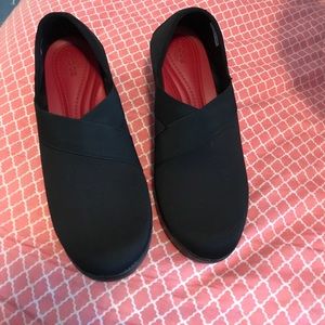 Crocs duel comfort. (Worn twice)