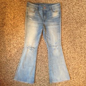 American Eagle Outfitters Hi-Rise Boho Artist Jean