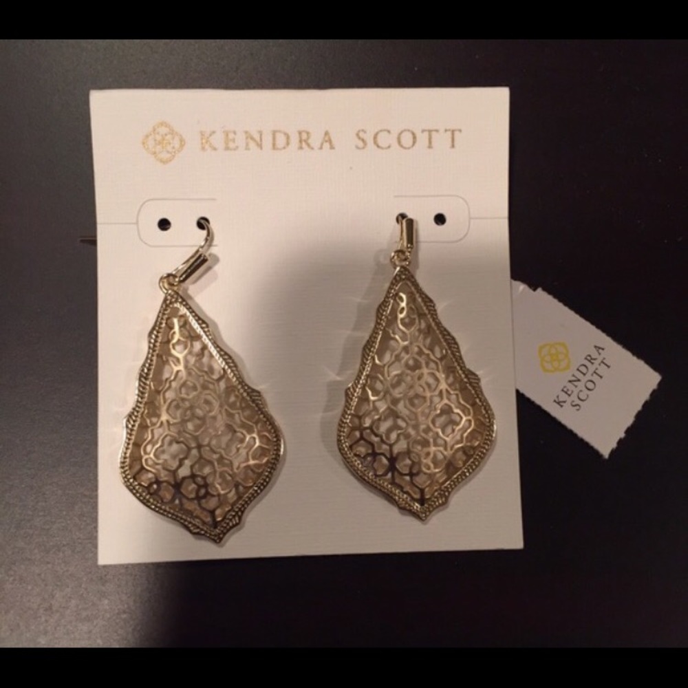 Kendra scott addie earrings
