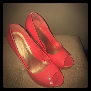 Sassy Peep-Toe Pumps