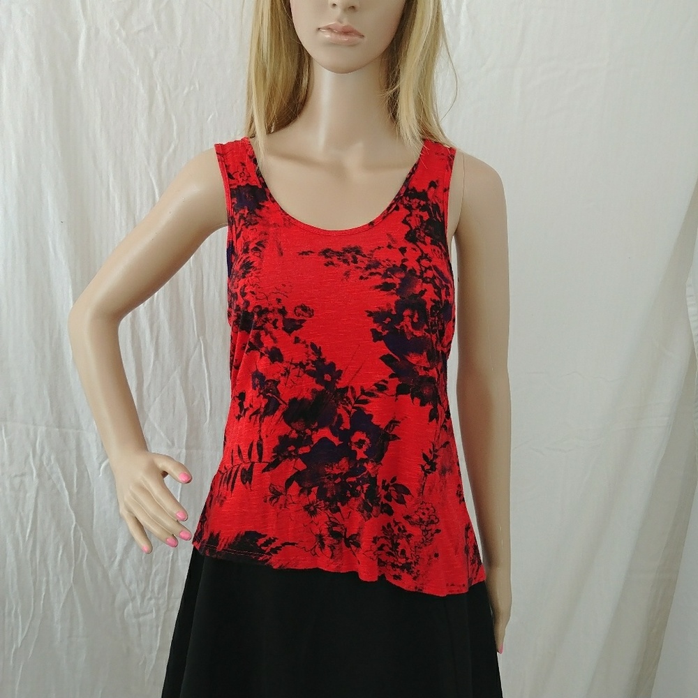 Silence + Noise zip up tank top