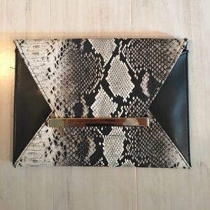 Envelope Clutch / Chain