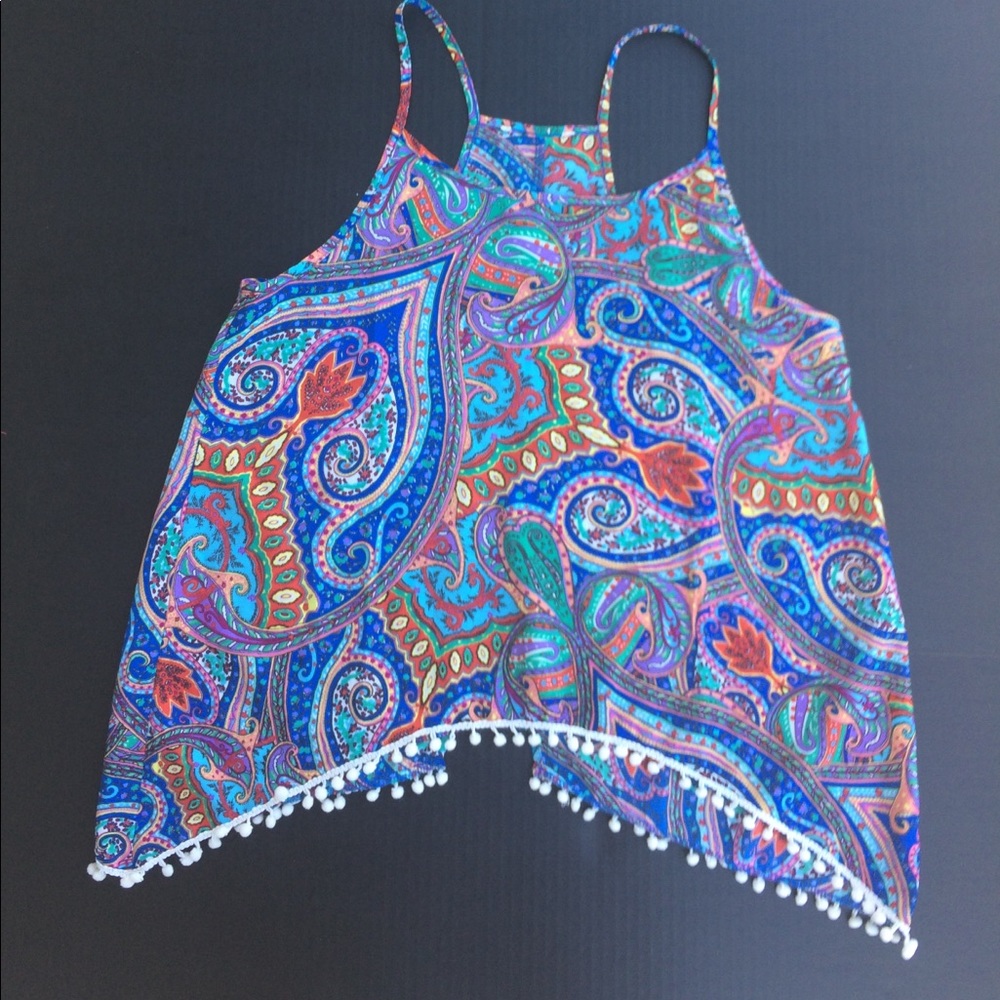 Summer top with slit back