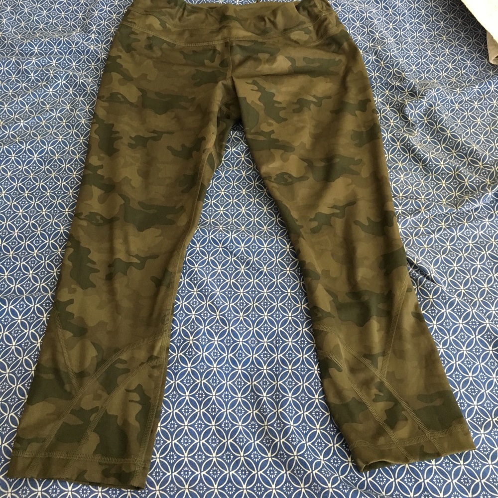 Lulu lemon camo leggings
