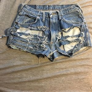 Vintage Wrangler destroyed denim shorts