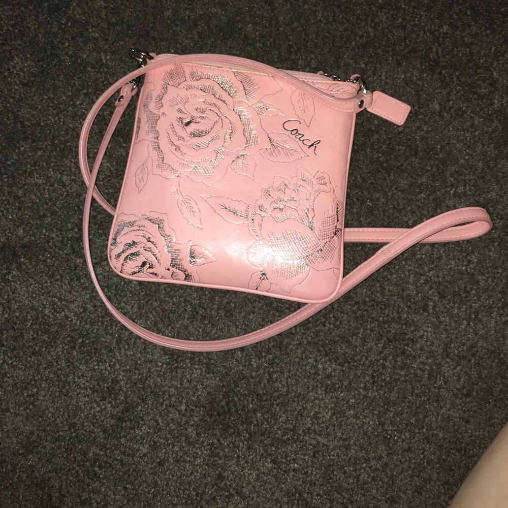 Crossbody purse