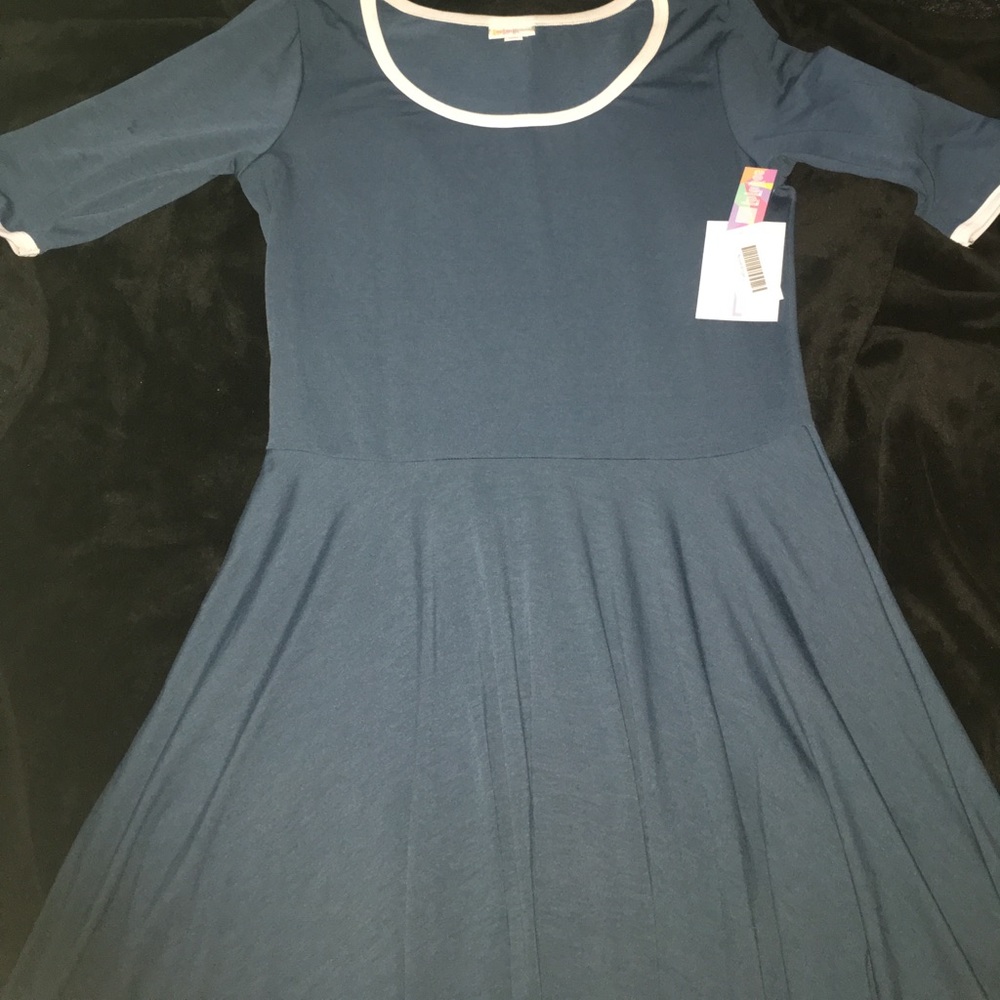 Large Lularoe Nicole Dress NWT