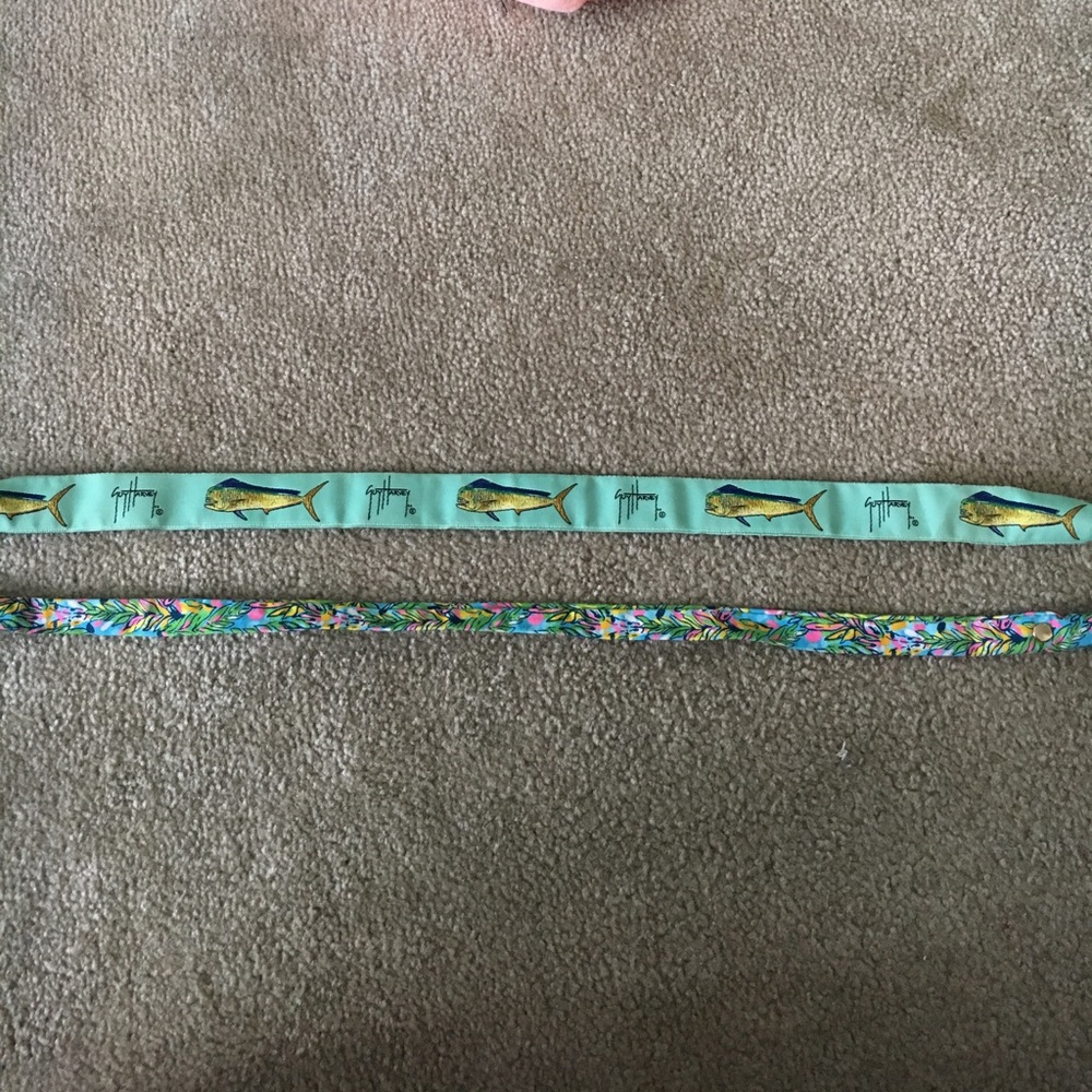 Sunglasses holder
