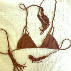 Acacia Locals Top Coconut Med