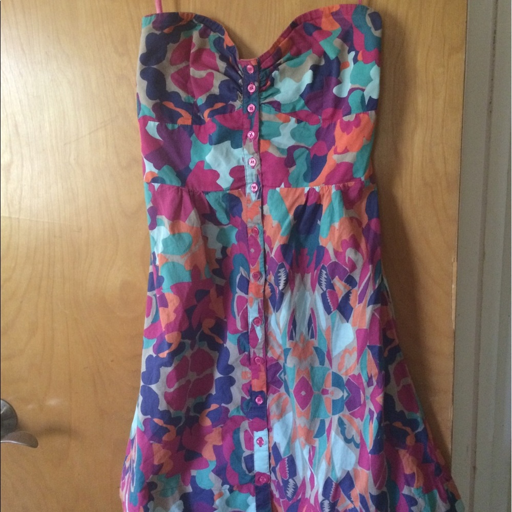 Strapless dress