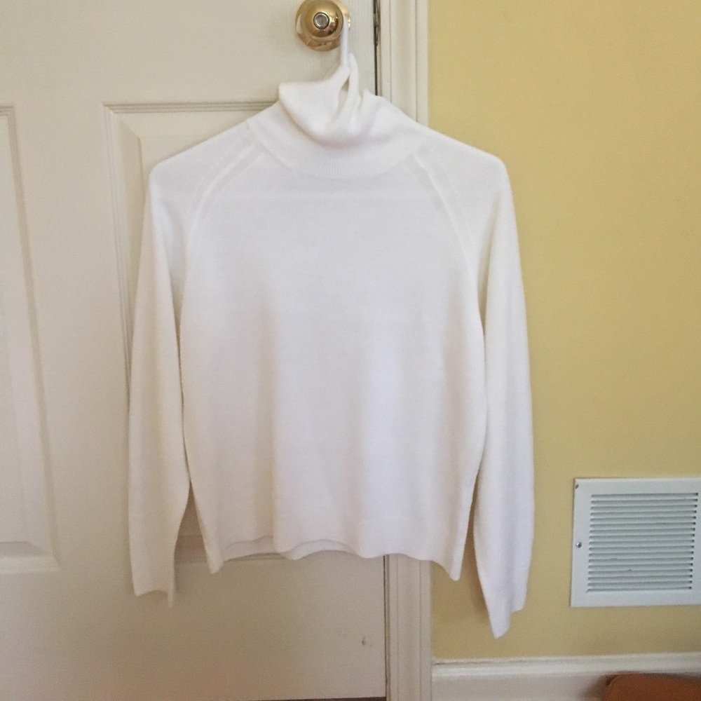 NWOT White sweater