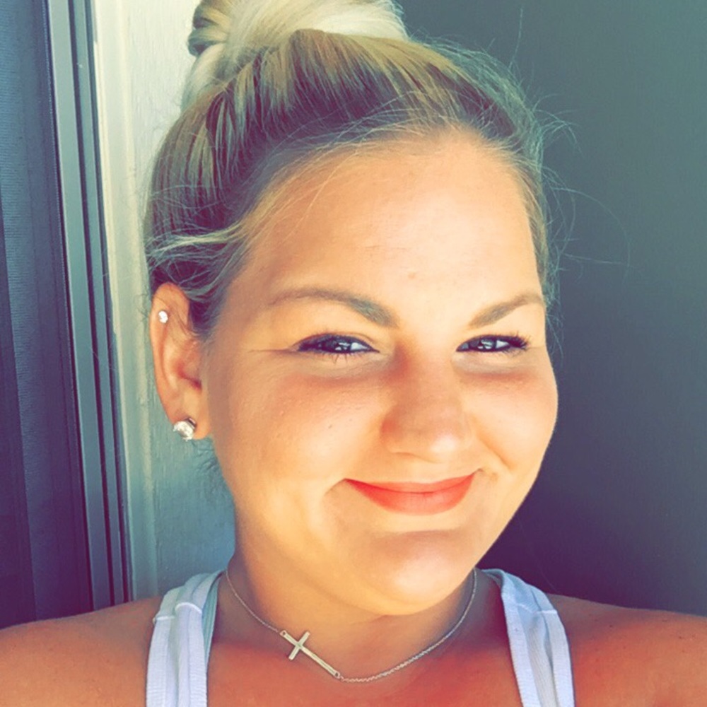 Meet your Posher, Cindy