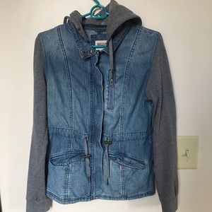 Combination jean/sweatshirt jacket