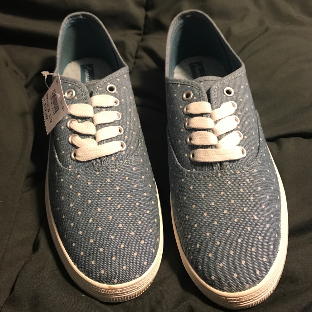 American Eagle sneakers