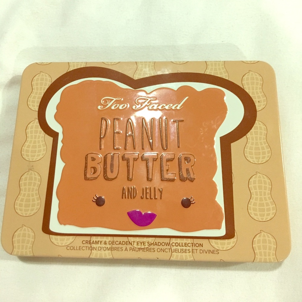 Too Faced Peanut Butter And Jelly Palette