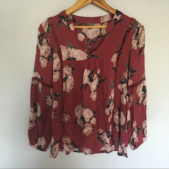 Charlotte Russe Tops - Charlotte Russe Boho Red Rose Top NWT