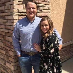 Meet your Posher, Casey