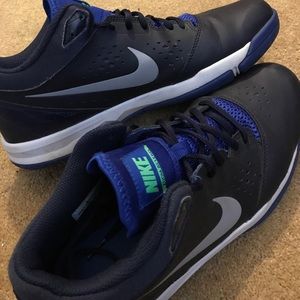 ‼️NIKE ZOOM ATTERO‼️ SIZE 11(US)