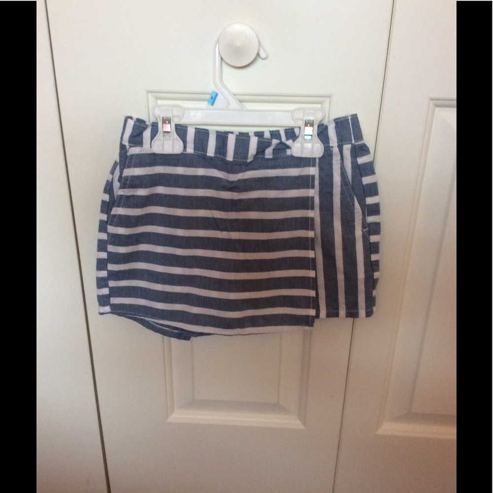 Gap blue striped skirt size little girl's 7