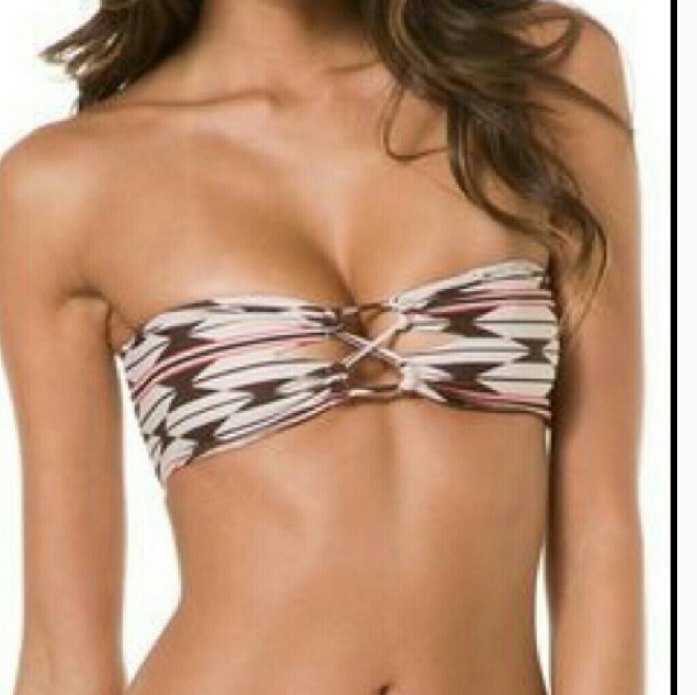 Acacia Lumahai Bikini Top