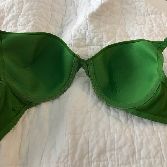 Aerie Bra's - Picture 3 of 7