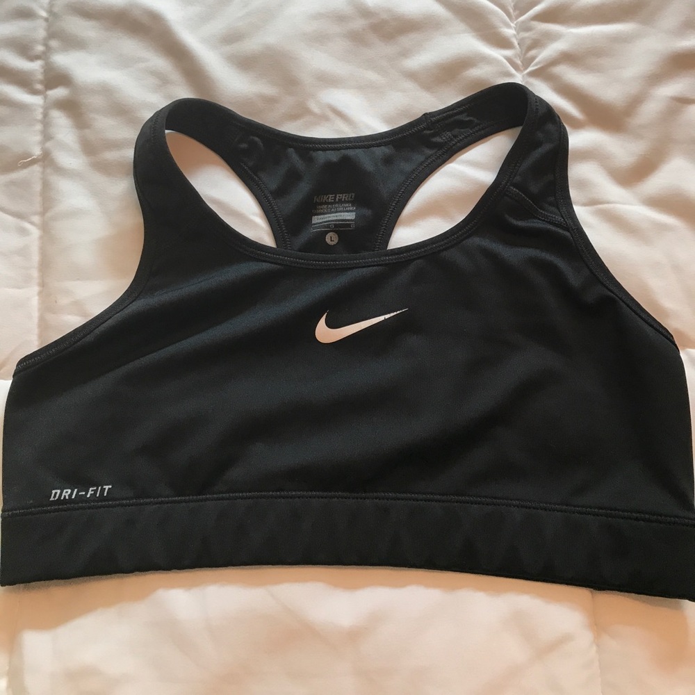 Nike dri-fit Sports Bra, Size L