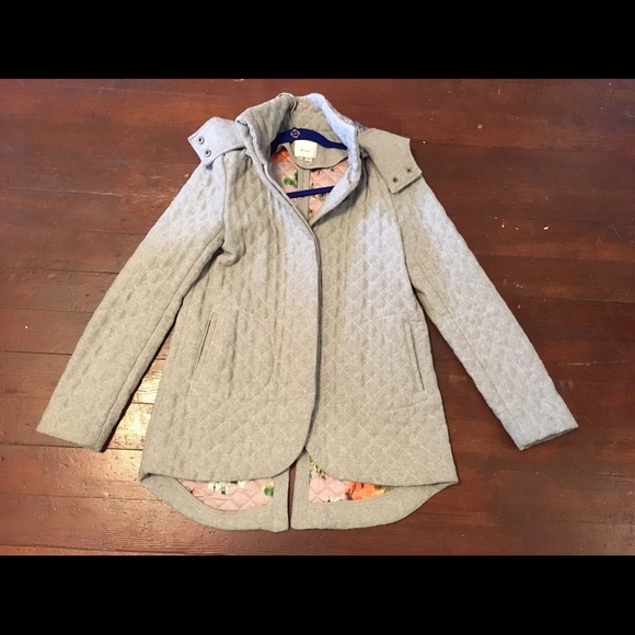 Anthropologie Jackets & Blazers - Anthropologie Elevenses Quilted grey jacket. XS