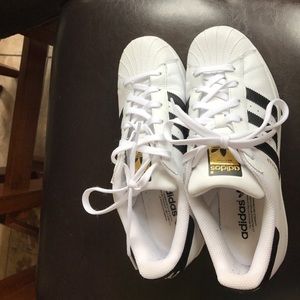 Adidas Super Stars 👟