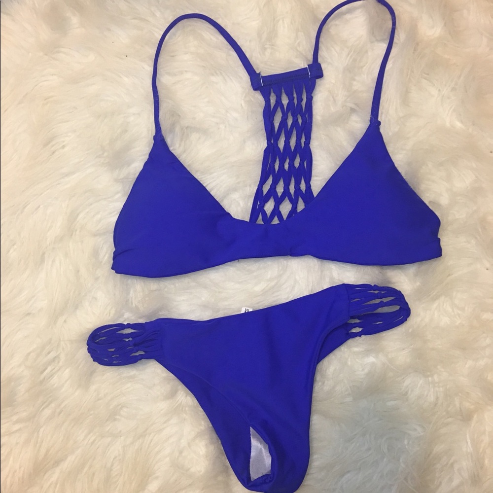 Eyes on you net bikini set