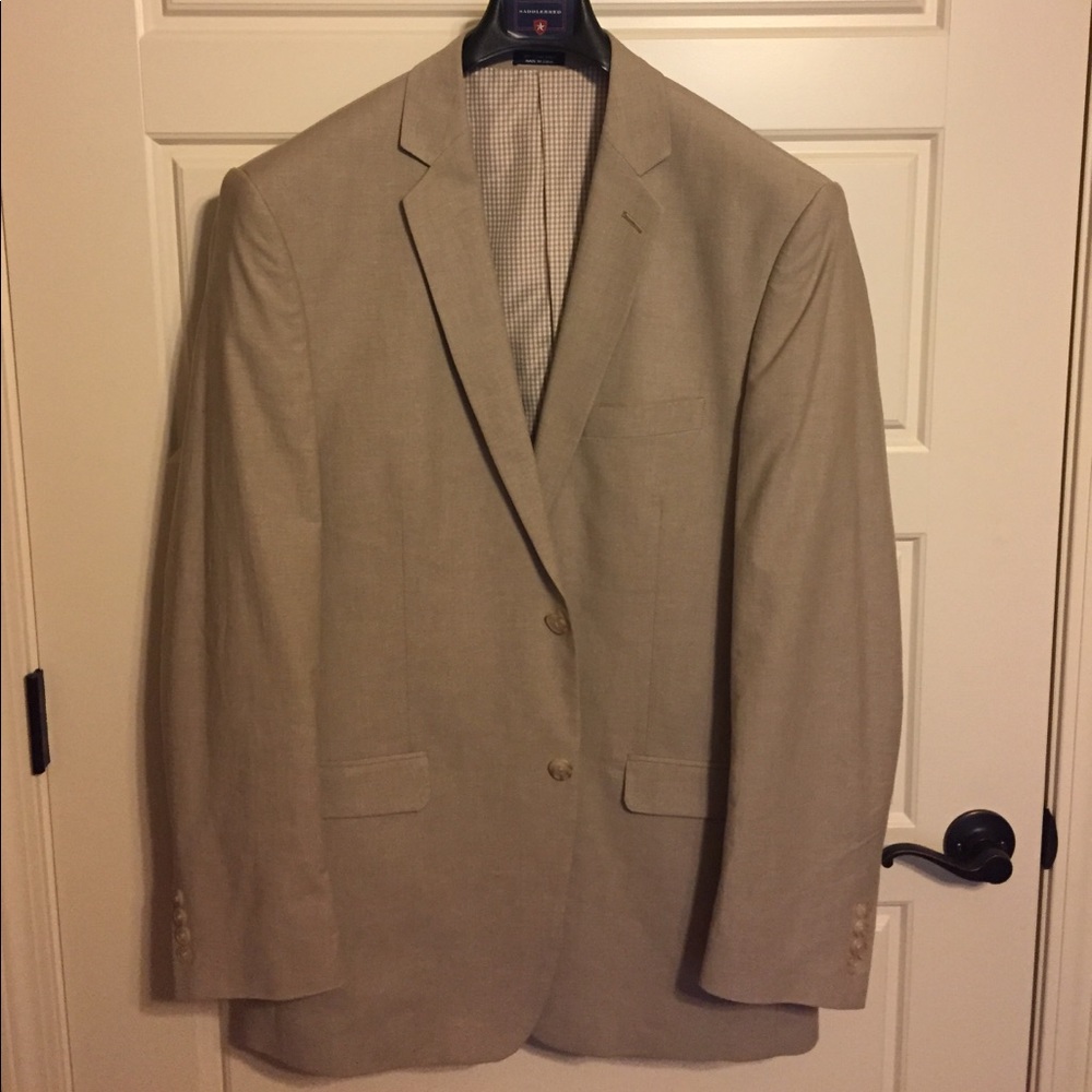 Saddlebred Tan Sport Coat. 42L