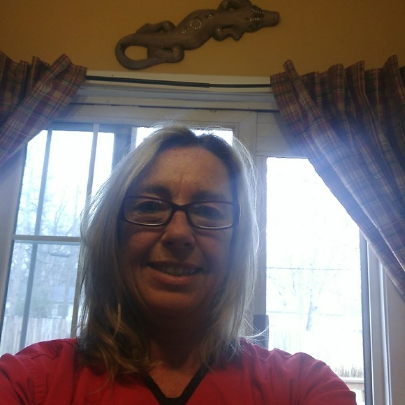 Meet your Posher, Rene - Picture 1 of 1